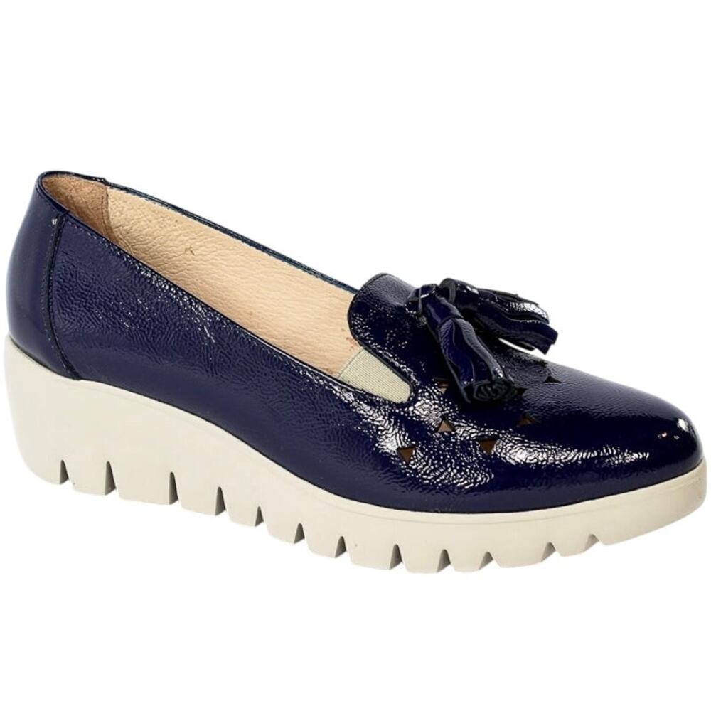 Wonders Spain Textured Laser Cut Patent Leather Tasseled Wedge Loafers Navy Blue